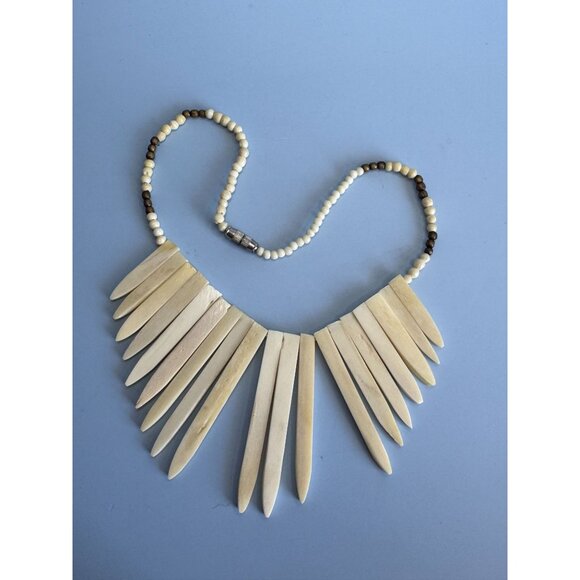 Natural Cow Bone Beaded Tribal-Inspired Necklace With Pointed Pendant Design & A - Picture 7 of 13